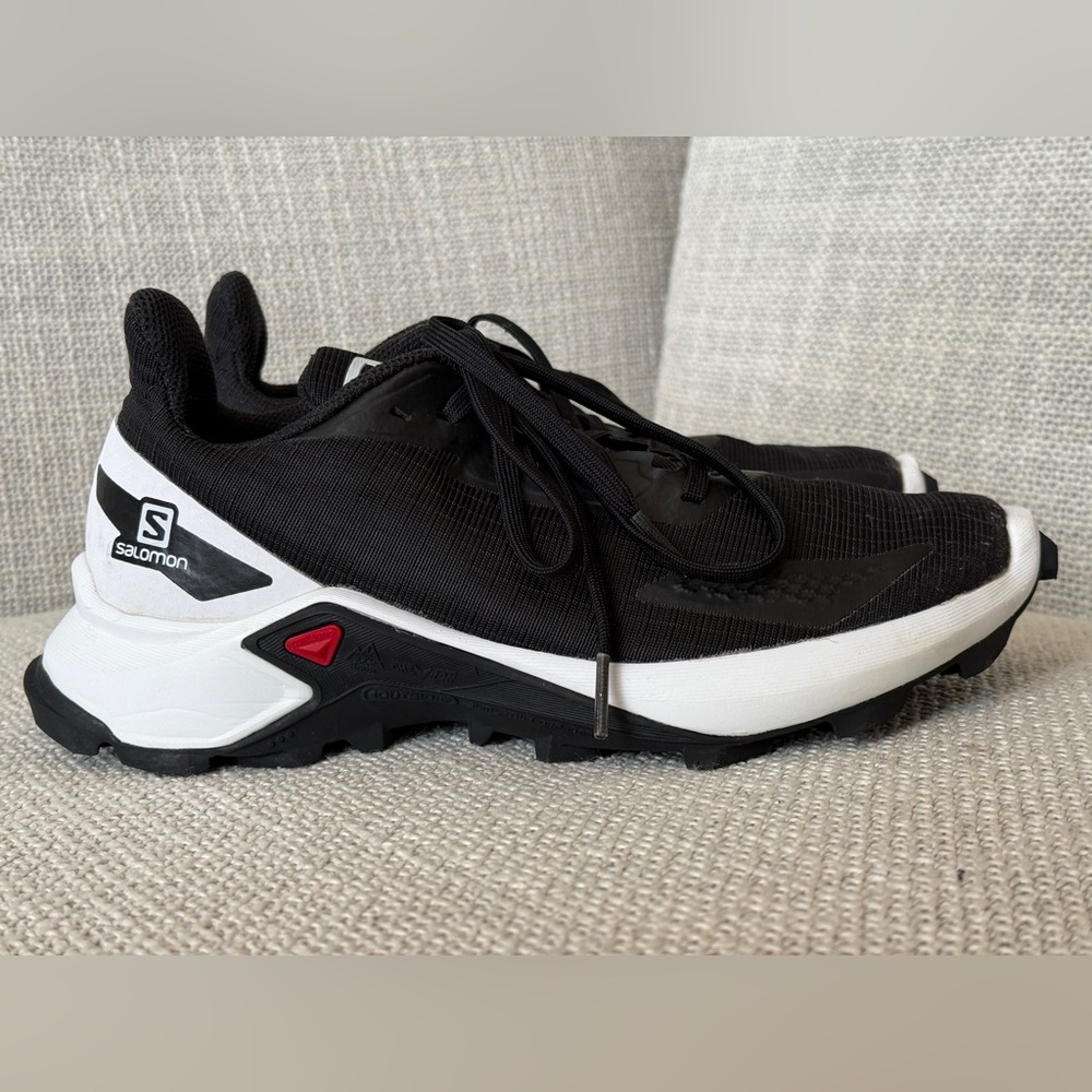 Salomon Alphacross Blast Size 4 Color Black